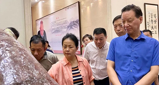 石语千秋松，广迎八方客——918博天堂·倪东方艺术博物馆